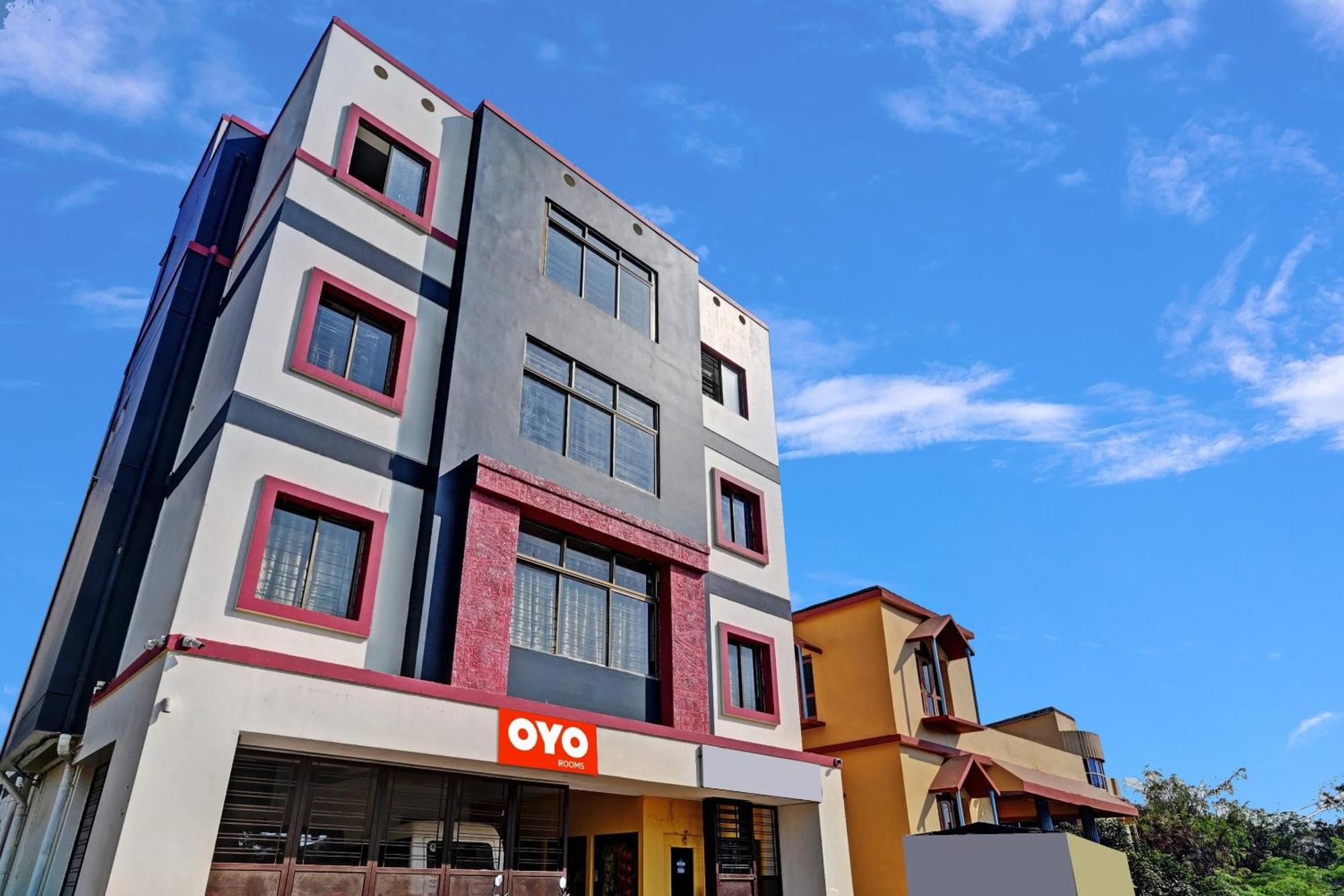 Hotel O Hi5 Days Inn Premium บูบันเนสชวาร์ ภายนอก รูปภาพ